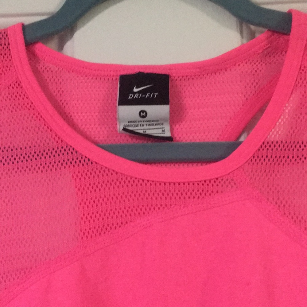 🎀 Nike Dri-Fit Tank Top Size Medium - Picture 4 of 5